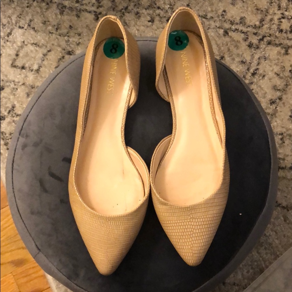 Nine West beige flats